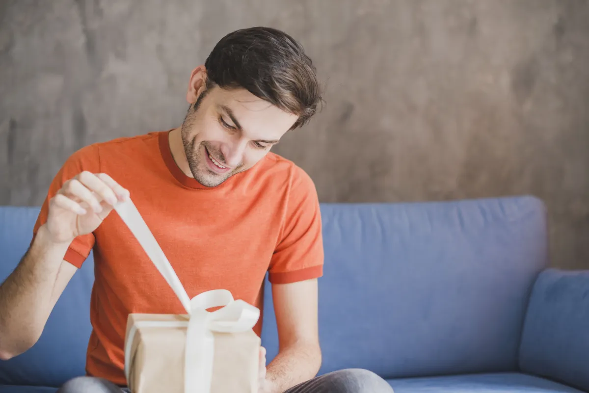 11 ideias de presentes masculinos práticos para surpreender no natal