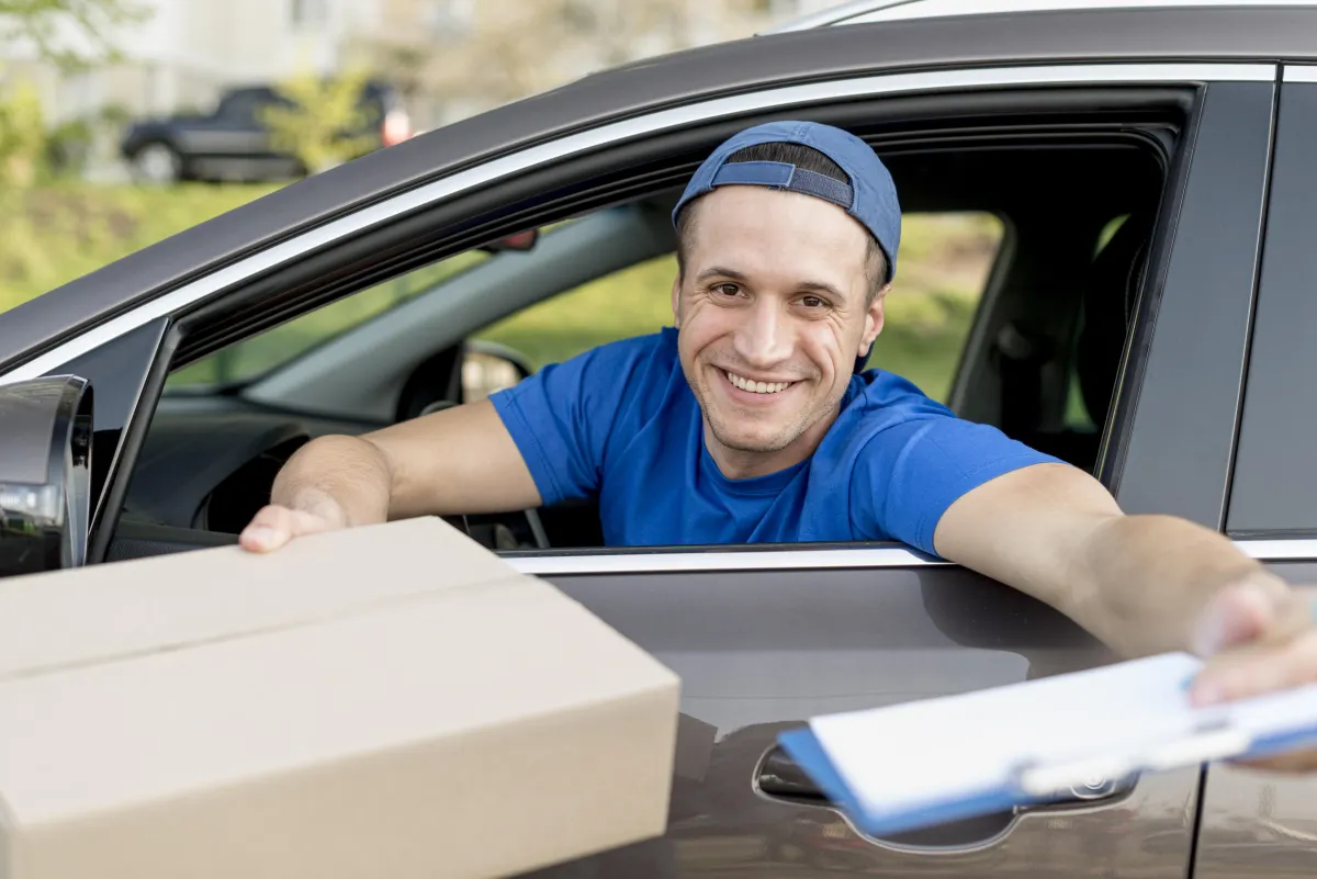 12 aplicativos para ganhar dinheiro fazendo entregas com o seu carro