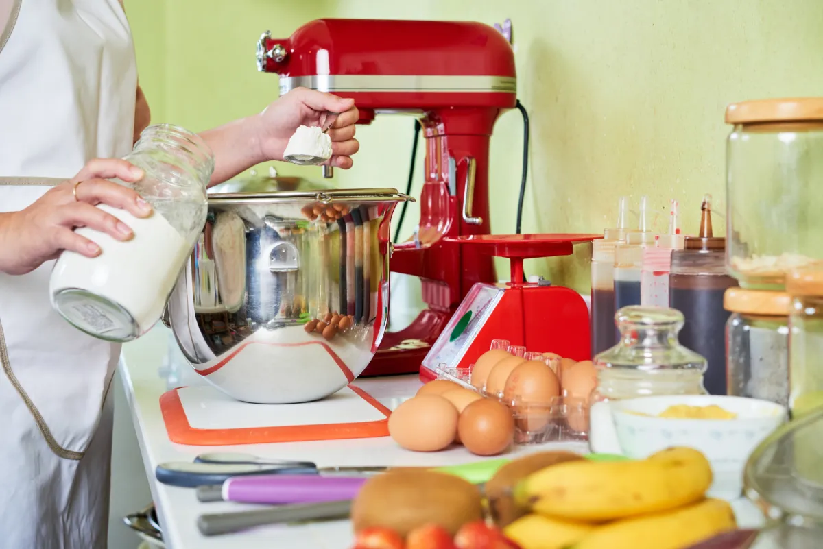 Melhores batedeiras planetárias para facilitar suas receitas em 2025