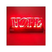 Luminária De Mesa Decorativo Acrílico Hope Vermelho 110/220V