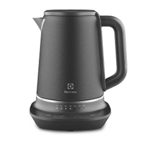 Chaleira Elétrica Electrolux inox preta Expert com Tecnologia PerfectSense (EKP70) - 110V