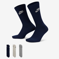Meias Nike Sportswear Everyday Essential (3 Pares) Masculina