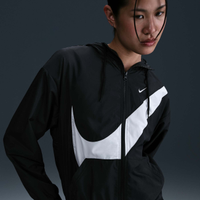 Jaqueta Nike Sportswear Classic Woven Feminina