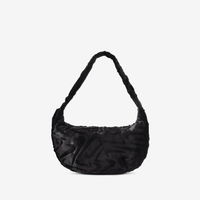 Bolsa Nike Sportswear Slouchy Faux Fur Feminina