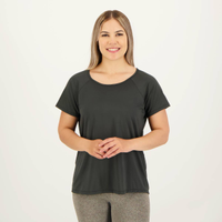 Camiseta Selene Dryfit Básica Feminina Preta