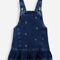 Salopete infantil jeans com babado e bordado floral azul