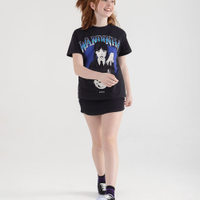 Camiseta juvenil wandinha manga curta preto