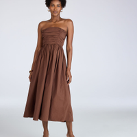 Vestido midi feminino sem alça com pregas marrom