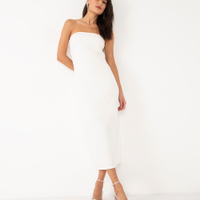 Vestido midi decote reto sem alça off white