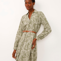 Chemise curto de viscose com cinto folhagem verde