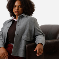 Jaqueta feminina texturizada plus size cinza