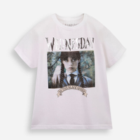 Camiseta infantil de algodão wandinha off white