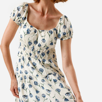 Vestido midi feminino de viscose manga bufante com fenda floral off white