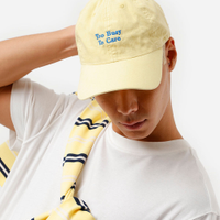 Boné aba curva bordado estonado amarelo