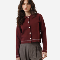 Casaco feminino de tricot com listras vinho