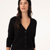 Cardigan cropped de tricô básico botões preto