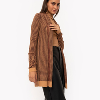 Cardigan longo de tricô caramelo