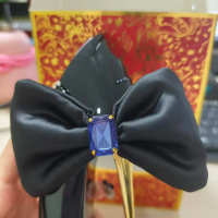 Ca.rolina he'r'era high-heeled shoes perfume, black bright bottle body and velvet bow, perfect gift, long-lasting fragrance