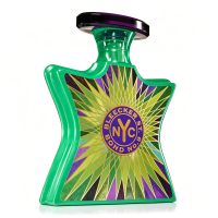 Bond No.9 - Three Fragrances for the Iconic Blocks of New York. Warm and Sweet Caramel Artistic Blend for Broadway. Luxury Leather Business Blend for Fifth Avenue. Wild Rose Queen Blend for New Bond Street. High Concentration EDP - Long-lasting Fragrance.
