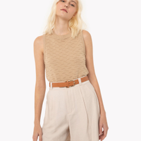 Regata de tricot com textura decote redondo kaki