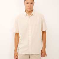 Camisa relaxed com linho bordado folhagens bege