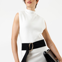 Regata feminina de tricot gola alta off white