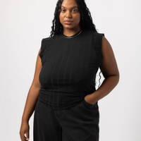 Blusa muscle canelada plus size preta