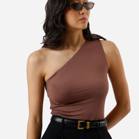 Body ombro único feminino com franzidos marrom