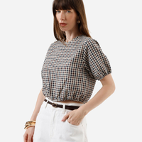 Blusa cropped feminina manga bufante xadrez bege