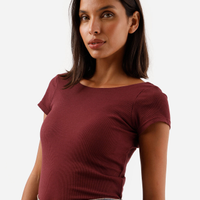 Blusa feminina de algodão com bojo manga curta canelada vinho