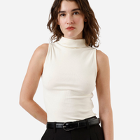 Blusa feminina de algodão gola alta canelada bege