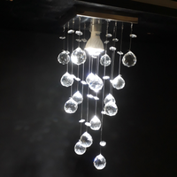 Lustre Chuva de Cristais para Hall Social 45cm