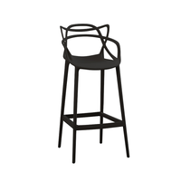 Banqueta Solna Preta