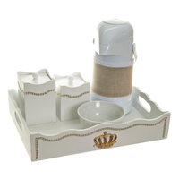 Kit Higiene Com Capa Fantasia Pérolas Amarelas E Corôa Quarto Bebê Menina Menino