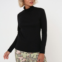 Blusa Canelada Básica Manga Longa Preta