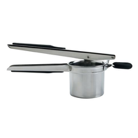 Espremedor para Batata em Aço Inox OXO