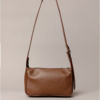 Shoulder Bag Calvin Klein Jeans Feminino Fivela Ck - Marrom Shoulder Bag Calvin Klein Jeans Feminino Fivela Ck Marrom u