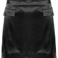 Saia Curta Cetim Bolsos Laterais - Preto