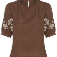 Blusa Feminina Manga Bufante com Bordado Marrom