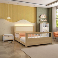 Quarto Montessoriano Cama Casal Evolutiva Estante 4 Nichos LED e Sapateira Wave Casatema Branco / Natural