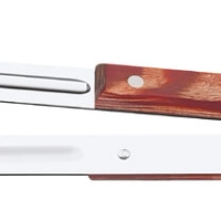 Pegador De Carne Tramontina Churrasco Em Aço Inox E Cabo De Madeira Polywood Vermelho