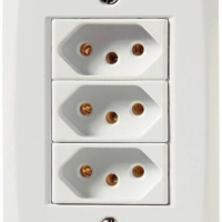 Conjunto 4x2 3 Tomadas 2P+T 10 A 250 V Tramontina Lux2 Branco