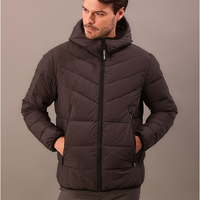 Jaqueta Masculina Matelassê Camuflada Calvin Klein - Chumbo Jaqueta Masculina Matelassê Camuflada Calvin Klein Chumbo m