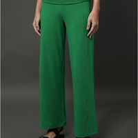 Calça Feminina Ribana Texturizada Calvin Klein Jeans - Verde Médio Calça Feminina Ribana Texturizada Calvin Klein Jeans Verde Médio Pp