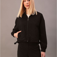 Jaqueta Calvin Klein Jeans Feminino Tecido Tecnológico - Preto Jaqueta Calvin Klein Jeans Feminino Tecido Tecnológico Preto 42
