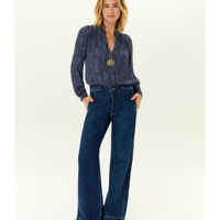 Calça Jeans Reta Recorte Lateral