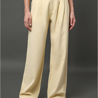 Calça Feminina Pantalona Linho Misto Calvin Klein - Amarelo Manteiga Calça Feminina Pantalona Linho Misto Calvin Klein Amarelo Manteiga 38