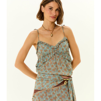 Blusa Babados Estampa Greeny