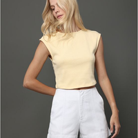 Blusa Feminina Ribana Tricot Calvin Klein Jeans - Amarelo Manteiga Blusa Feminina Ribana Tricot Calvin Klein Jeans Amarelo Manteiga Gg