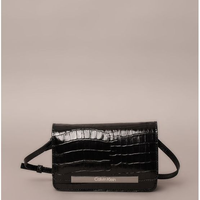 Bolsa Pequena Croco Placa Calvin Klein - Preto Bolsa Pequena Croco Placa Calvin Klein Preto u